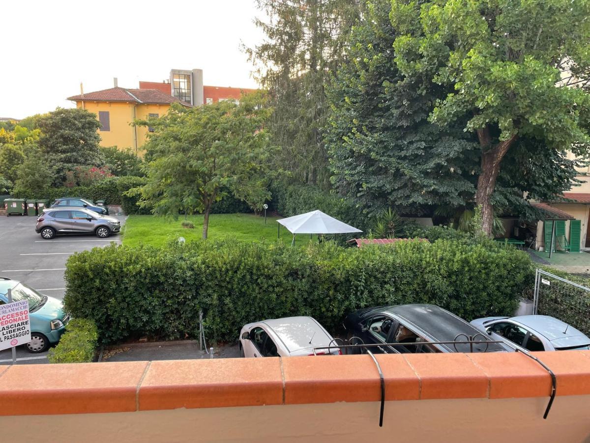 Fagiano Apartment Лука Екстериор снимка
